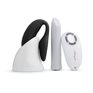 We-Vibe Passionate - Black Gift Set